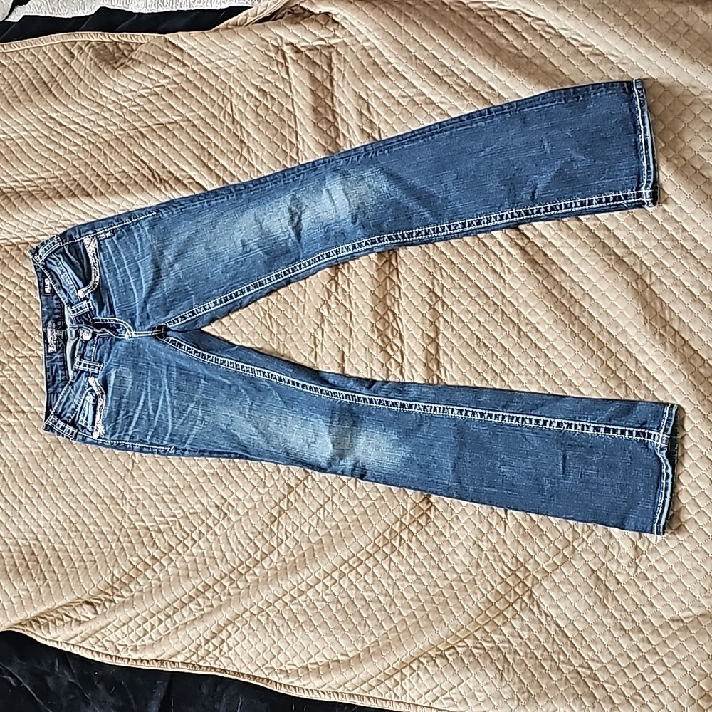 Silver Jeans Aiko Slim Bootcut 27 x 35